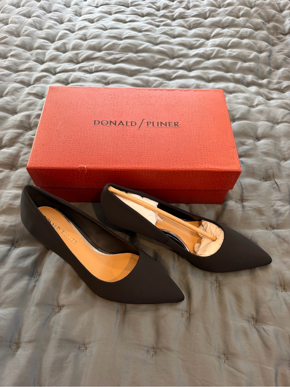 Donald J. Pliner Black Pointed Toe Satin Pumps